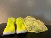 Sneaker Neongelb Gr.39 neuwertig inkl. Tuch Hessen - Nidda Vorschau