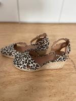 Keilabsatz Sandalen Leopard Nordrhein-Westfalen - Datteln Vorschau