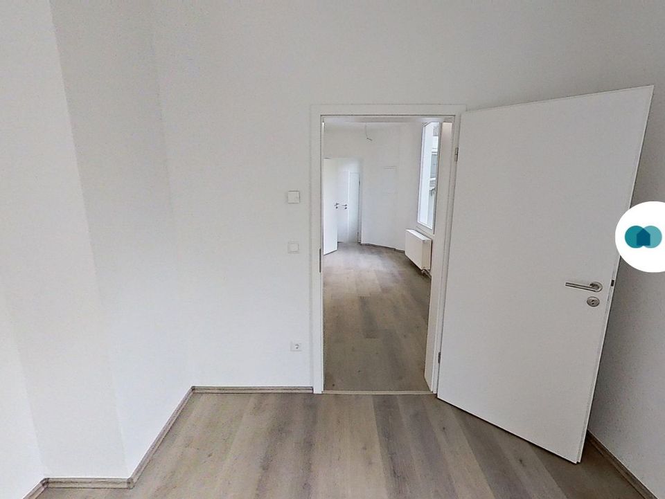 ++Tageslichtdurchflutete 2-Zimmer-Wohnung mit Extra-Zimmer im 1. OG++ in Wuppertal