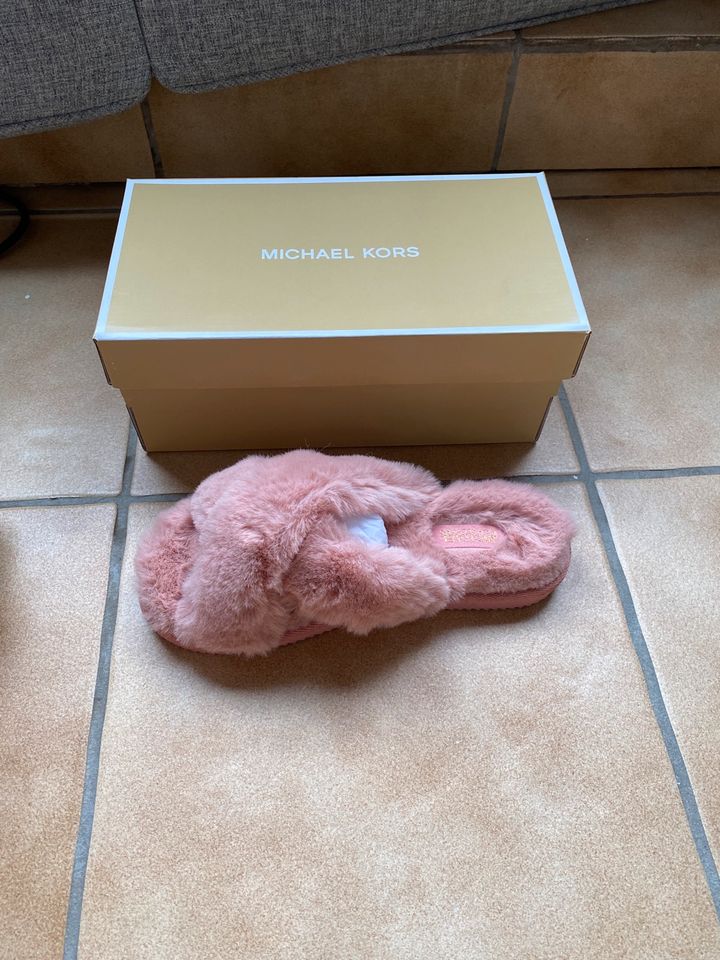 Michael Kors Slipper Hausschuhe Damen in 40 NEU ♥️ in Bergheim