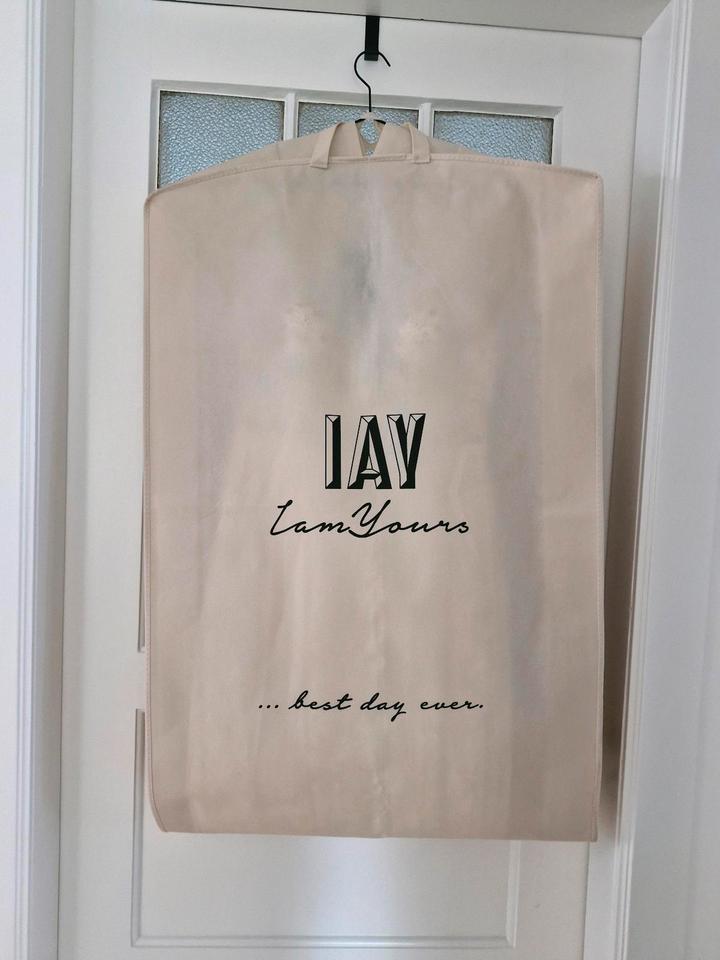IamYours IAY Brautkleid by Weise A-Linie Spitze Gr. 42 NEU in Hamburg