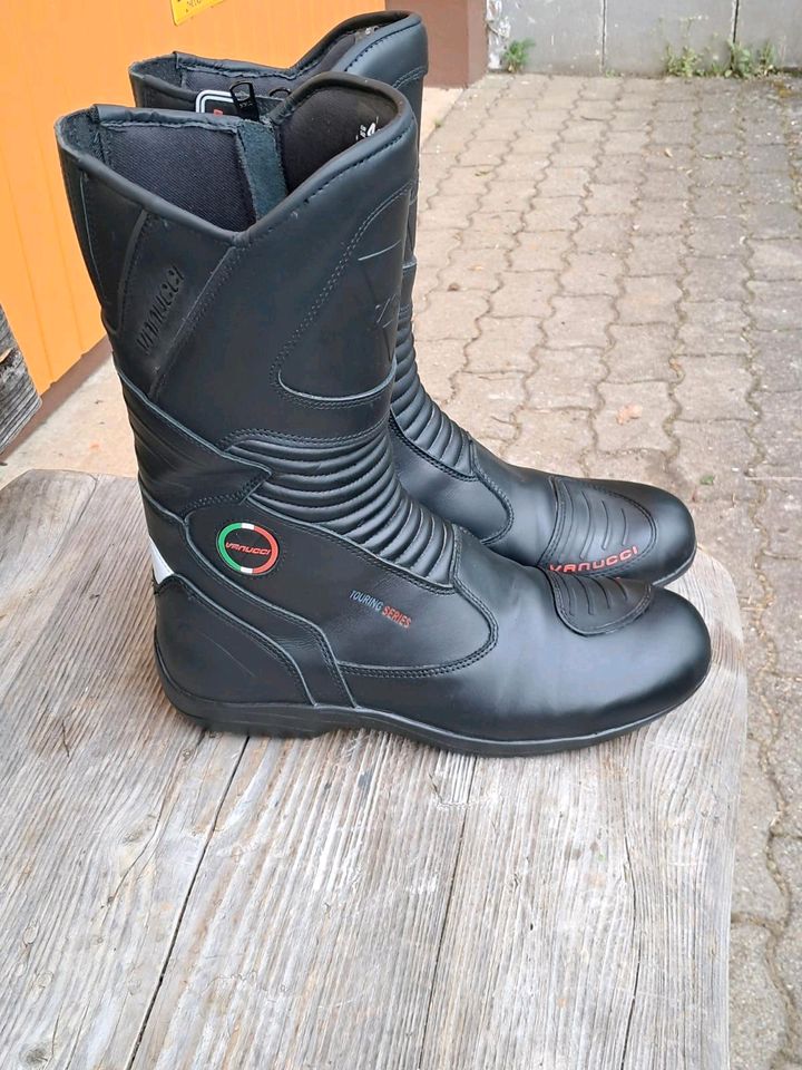 Motorradstiefel Vanucci in Dunningen