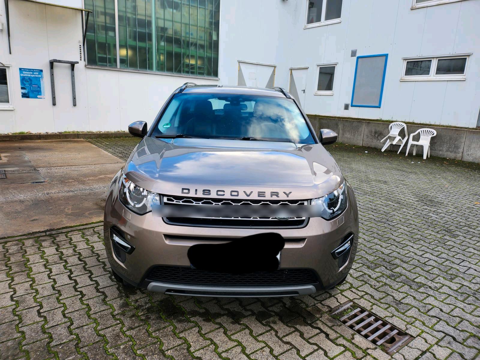 Abbildung des Autos Landrover discovery spor…