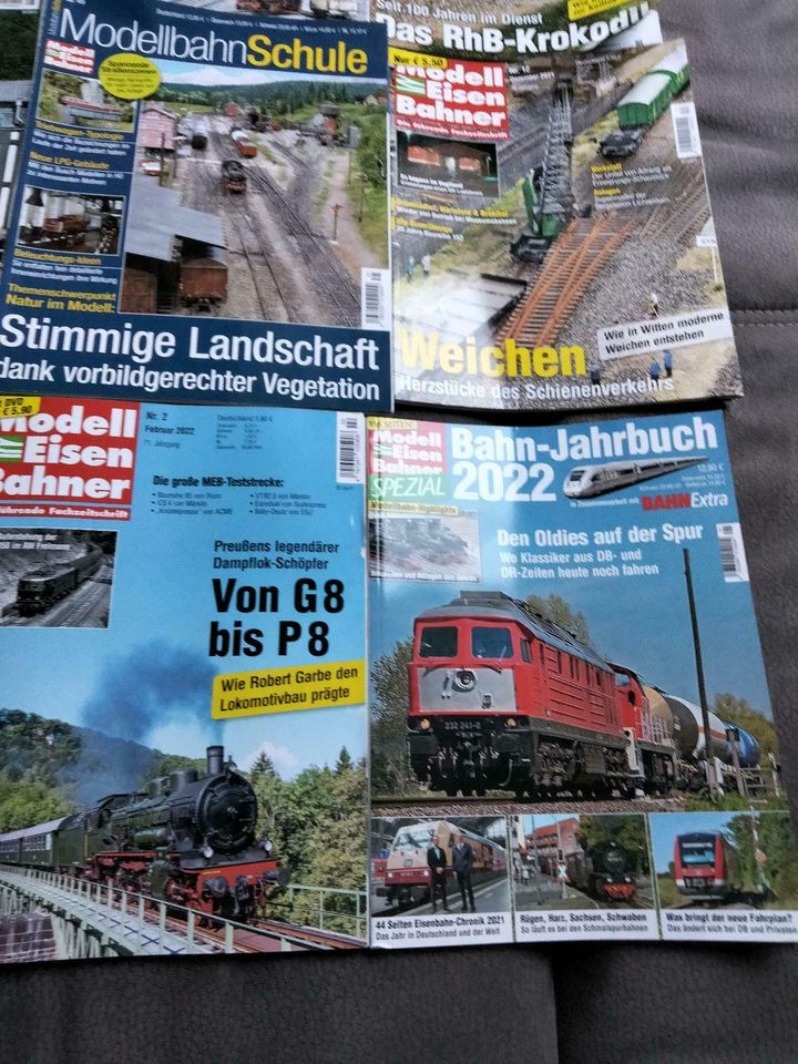 Zeitschriften Paket Modelleisenbahn Bahn Jahrbuch in Gräfendorf