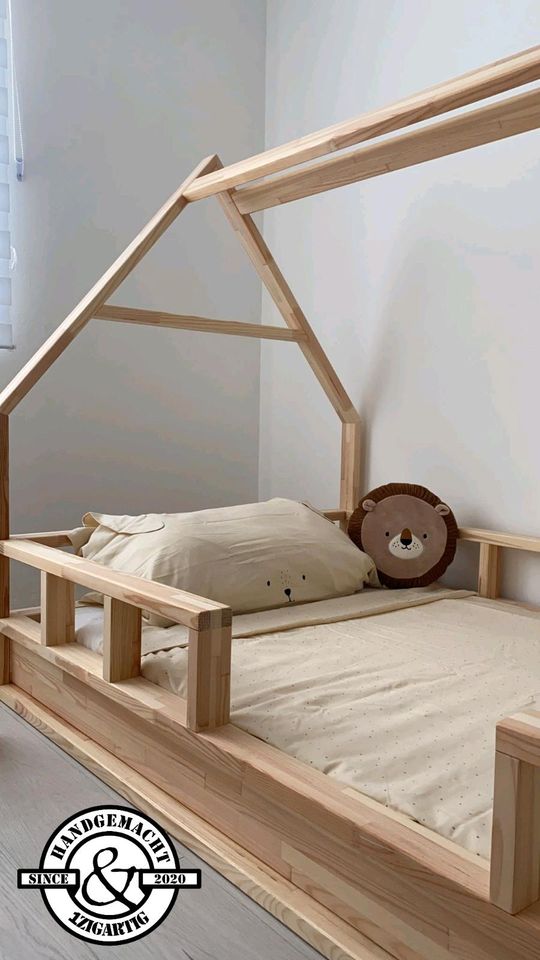 Hausbett 2.0, Bodenbett, Montessori 200 x 100/ 120/ 140 cm in Mülheim (Ruhr)