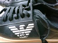 Armani sneakers Neuwertig /Gr 42 Frankfurt am Main - Rödelheim Vorschau