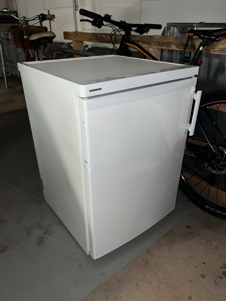 Liebherr Kühlschrank mit Gefrierfach in gutem Zustand in Hamburg