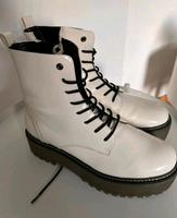 Bershka Damenstiefel Gr. 37 Stiefel Plateau weiß Baden-Württemberg - Brackenheim Vorschau