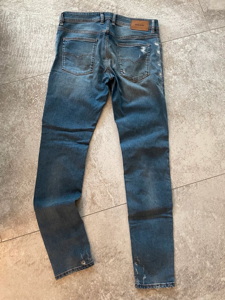 Diesel Jeans Sleenker 32/32 in Flörsheim am Main