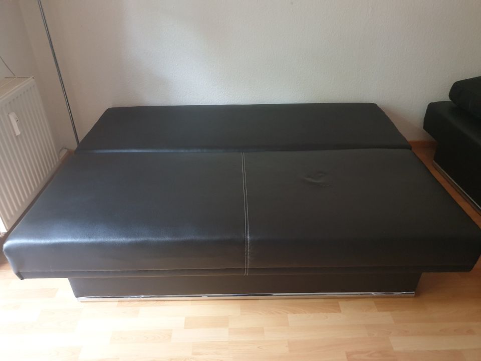 Couch / Sofa mit Schlaffunktion + Bettkasten Schwarz / Chrom in Berlin