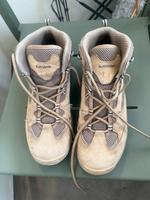 LOWA Wanderschuhe 41,5 beige Berlin - Steglitz Vorschau