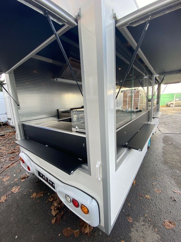 SUPERIOR Foodtruck Foodtrailer XXL NEU Imbisswagen Verkaufswagen in Wülfrath