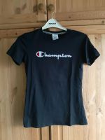 Schwarzes Champion T-Shirt  - neuwertig  - Niedersachsen - Leer (Ostfriesland) Vorschau