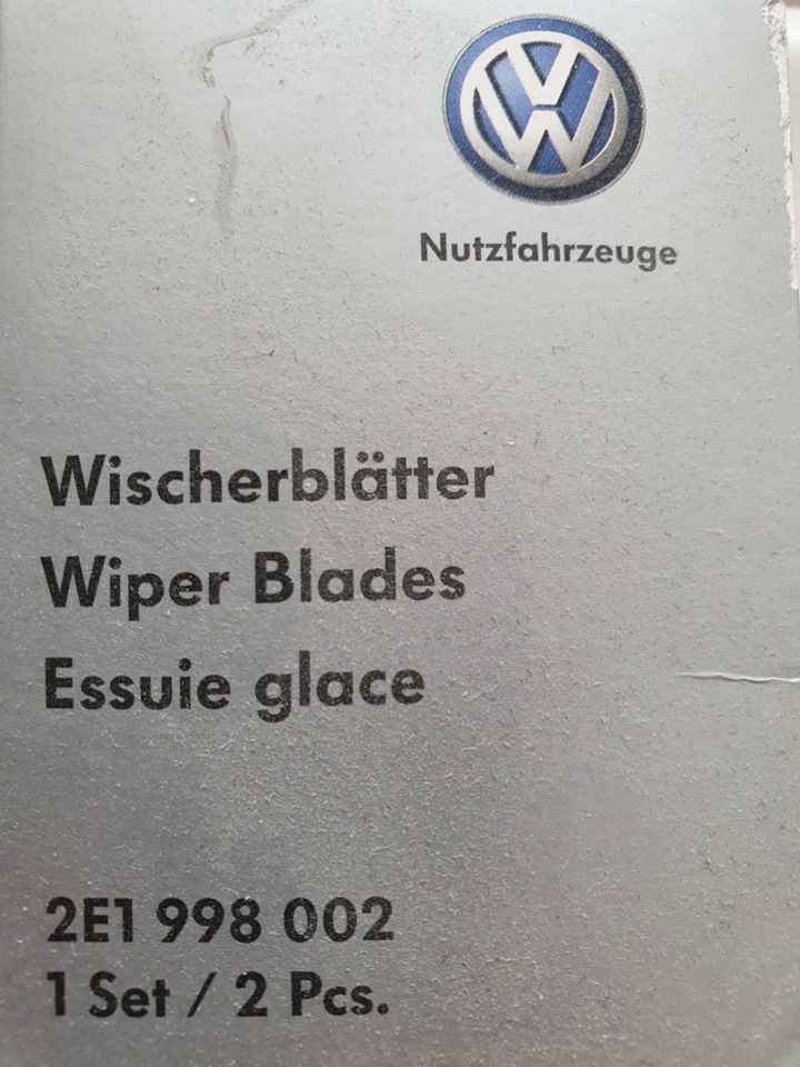 VW Crafter ab 04/2006 neue Scheibenwischerblätter in OVP in Husum