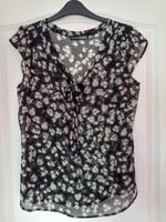 Neues Blusenshirt aus Chiffon mit Flügelärmeln und Schleife Obervieland - Habenhausen Vorschau