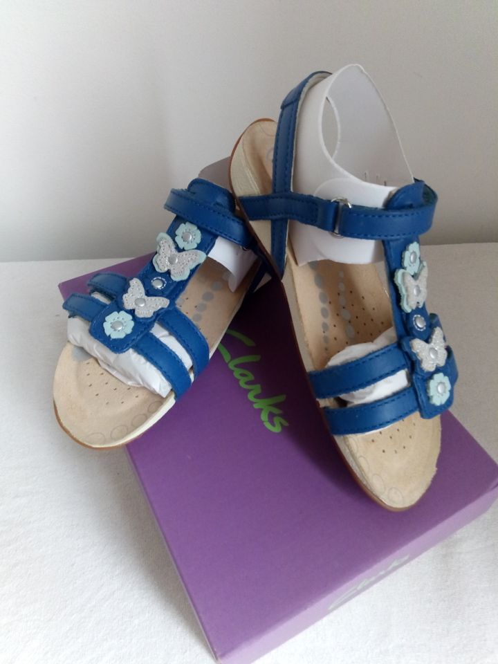 Clarks Sandale Rio Dance ** Gr. 29 ** blau ** NEU in OVP in Oberthulba