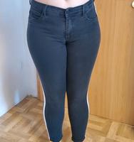 Schwarze Hose mit weißem Akzent Hessen - Einhausen Vorschau