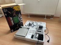 Tausche Nintendo NES mit OVP + 4 Controller + Mario Spiel Nordrhein-Westfalen - Krefeld Vorschau