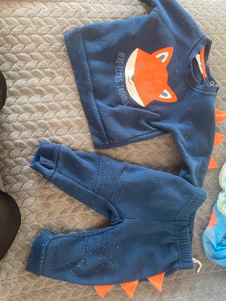 BabyKleidung zu verschenken Große 68 in Mühldorf a.Inn