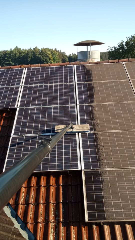 PV Reinigung Solarreinigung Photovoltaik / Solar / Freifläche in Erding