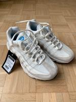 Nike Airmax / NEU & ungetragen / Damen Sneaker Bremen - Schwachhausen Vorschau