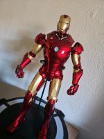 Iron Man Sammel Figur 60cm Nordrhein-Westfalen - Köln Vorschau