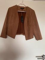 Comma kurze Jacke Blazer 38 braun Bolero Nordrhein-Westfalen - Ahaus Vorschau