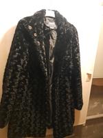 manguun Damen Fellimitat Mantel schwarz Gr.40 Nordrhein-Westfalen - Solingen Vorschau
