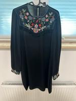 Kleid Atmosphere schwarz Größe 40 Thüringen - Erfurt Vorschau
