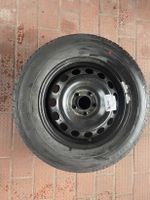 1x Stahlfelge mit Reifen 215/65R16C 7Jx16H2 ET46 NEU!!! Nordrhein-Westfalen - Bottrop Vorschau