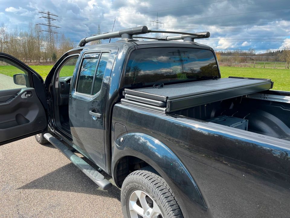 Nissan Navara 4x4 Automatik Longbed AHK Kamera usw in Hügelsheim