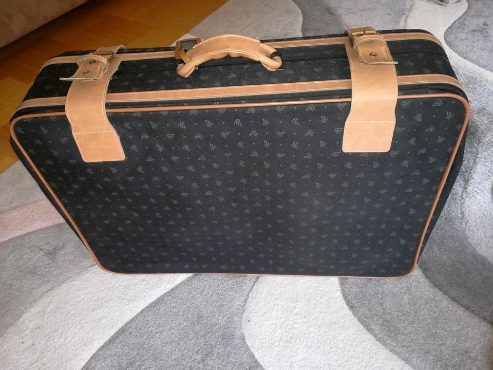 Koffer Reisekoffer braun vintage in Wölfersheim