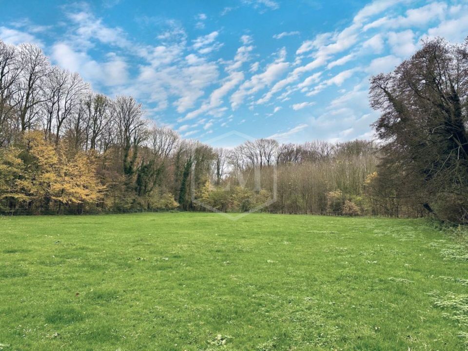 Vierkanthofanlage mit arrondiertem Grünland in Rheurdt in Rheurdt