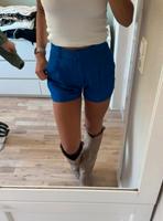 H&M blaue Sommerhose Shorts royalblau Gr. S 36 Hessen - Kelkheim Vorschau