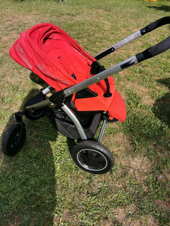 Maxi Cosi Mura Plus Kinderwagen Buggy Sportkarrenaufsatz Babyauto in Lewitzrand