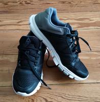 Reebok Yourflex Trainette 10 MT Damenschuhe – Größe 41 Wandsbek - Hamburg Marienthal Vorschau