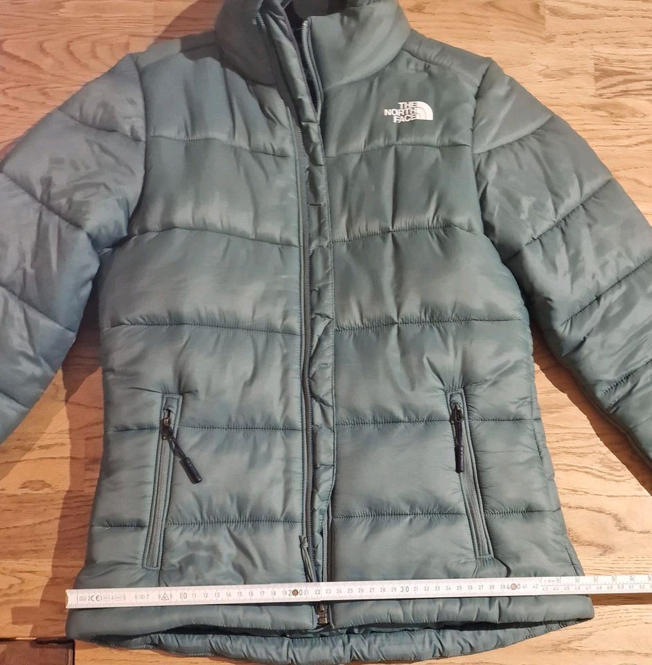 Jacke North Face Gr. 34 36, XS bzw. S wie neu in Halstenbek