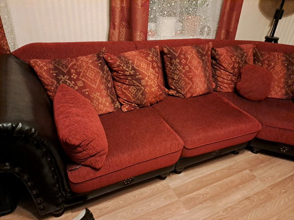 Couch, Sofa, Ecksofa, Kolonialstil, Höffner in Dresden