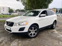 Volvo XC60 2.4 D5 AWD Leder Xenon  scheckheft bei Volvo Baden-Württemberg - Mannheim Vorschau