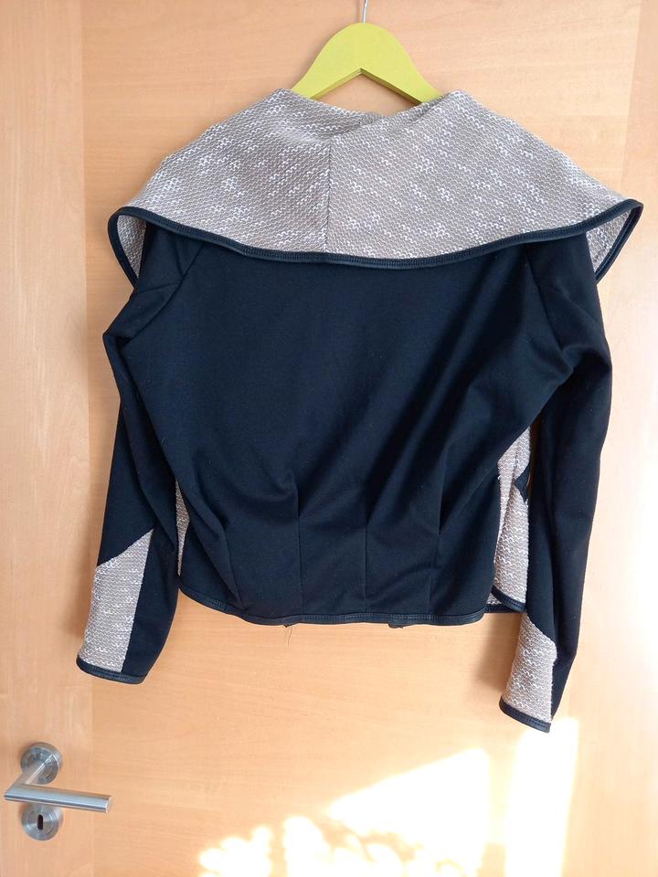 Festlich Elegante Jacke Sweat schwarz hellbraun. Gr.36 in Schöllnach