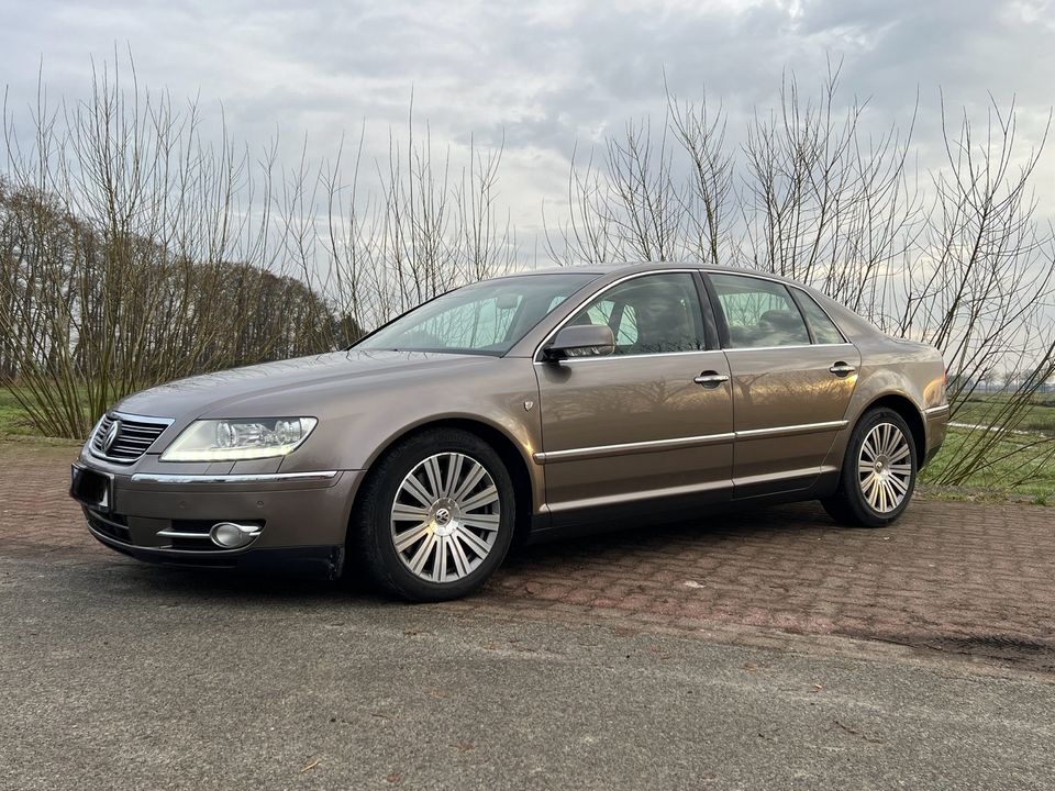 VW Phaeton 3.0 TDI Individual - TÜV Neu, ACC, Massage, Rollo usw in Oberndorf