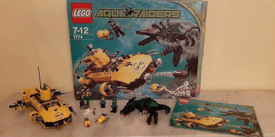 Lego Aqua Raiders 7774 + 7770 U-Boot + Riesenkrebs + Schatzjäger in Frankfurt am Main