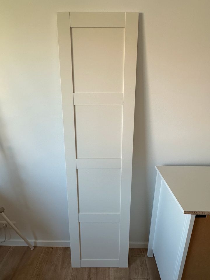 Ikea Pax Bergsbo Türe 50x195 in Offenburg