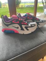 Nike Damenturnschuh Kr. Altötting - Kirchweidach Vorschau