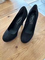 Pumps schwarz fast neu Nordrhein-Westfalen - Borchen Vorschau