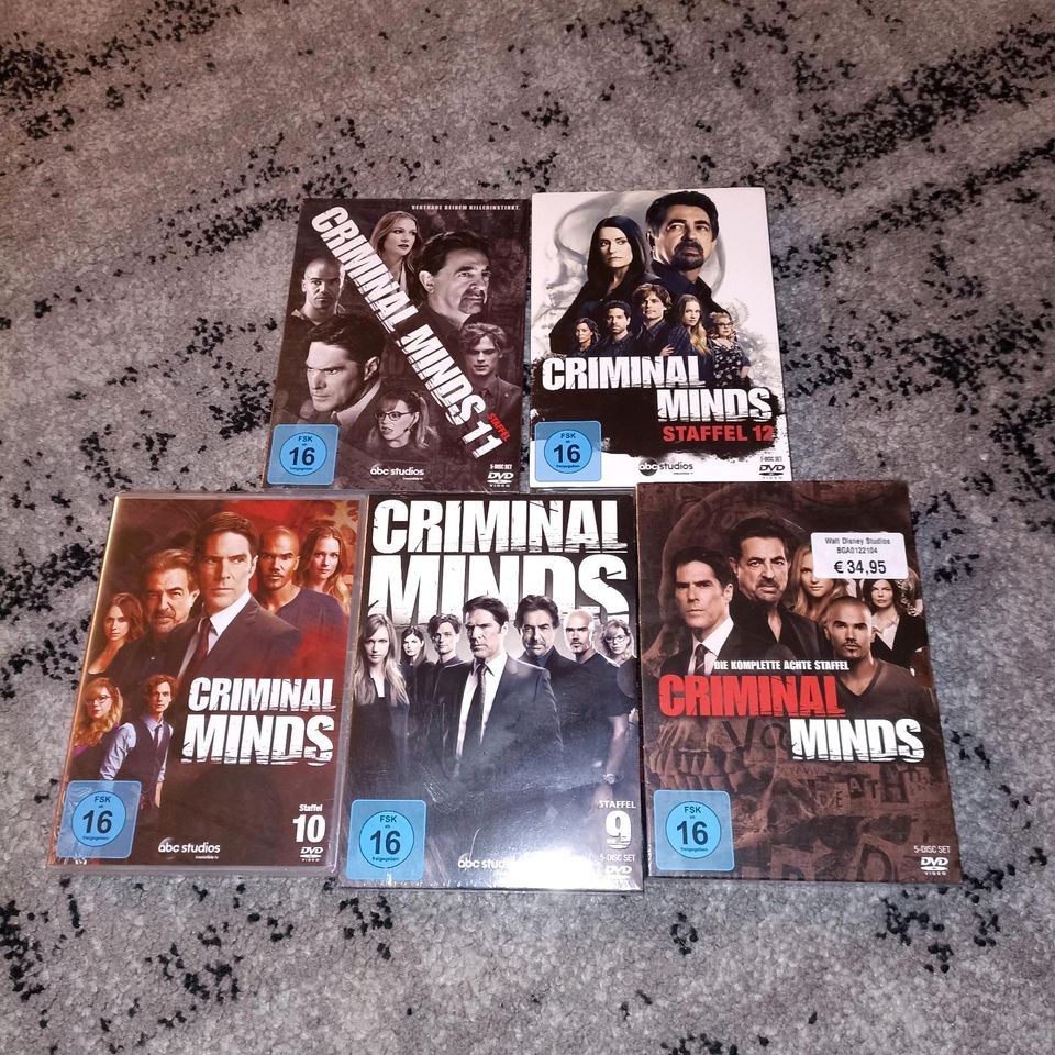 Criminal Minds Staffeln 1-5 , Staffeln 7-12 in Gommern