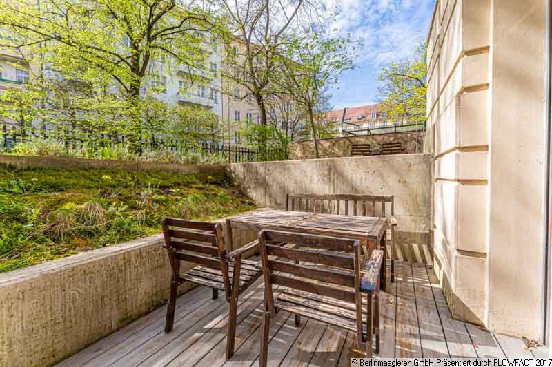 Familiy flat with garden, 3 rooms, 2 terraces, parking space. in Berlin