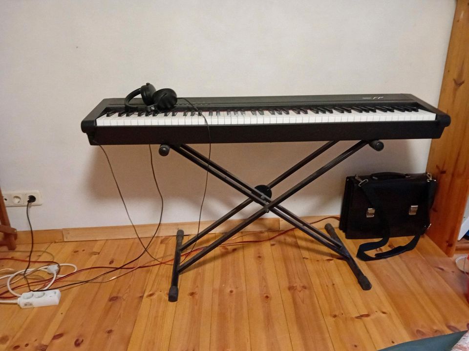 Roland fp-1 Piano in Zeitz