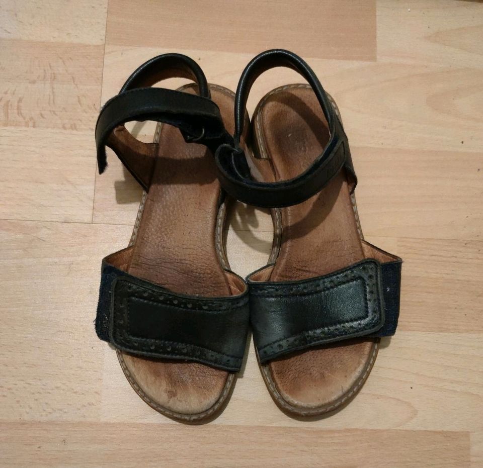 Froddo Leder Sandalen gr 33 blau in Achern