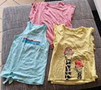 Tshirts Markenshirts Esprit s'Oliver Gr 140 S Mädchen Niedersachsen - Freden Vorschau